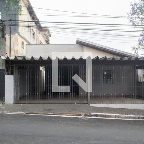 Casa à venda com 300m², 3 quartos e 5 vagasFachada