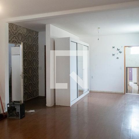 Casa à venda com 300m², 3 quartos e 5 vagasQuarto 1