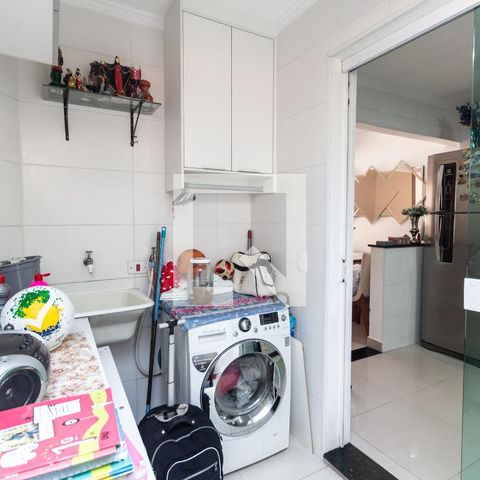 Casa de condomínio à venda com 80m², 2 quartos e 2 vagasÁrea de serviço