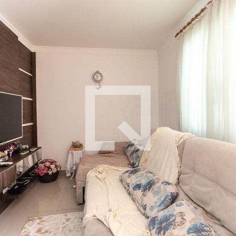 Casa de condomínio à venda com 80m², 2 quartos e 2 vagasSala