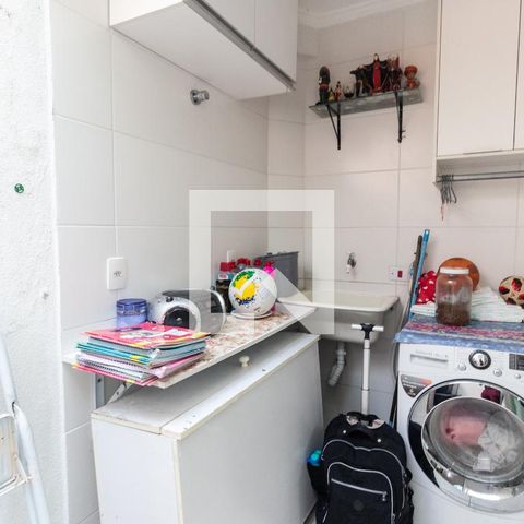 Casa de condomínio à venda com 80m², 2 quartos e 2 vagasÁrea de serviço