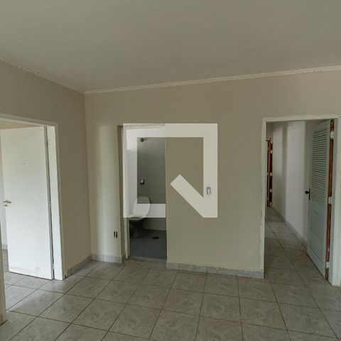 Casa à venda com 145m², 2 quartos e 3 vagasSala 