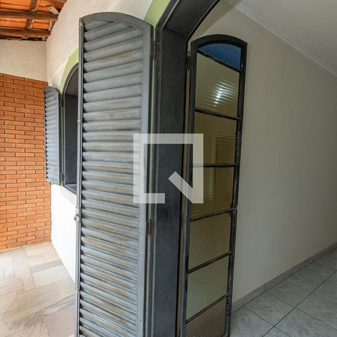 Casa à venda com 145m², 2 quartos e 3 vagasVaranda 