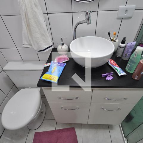 Apartamento à venda com 84m², 3 quartos e 2 vagasBanheiro da Suíte
