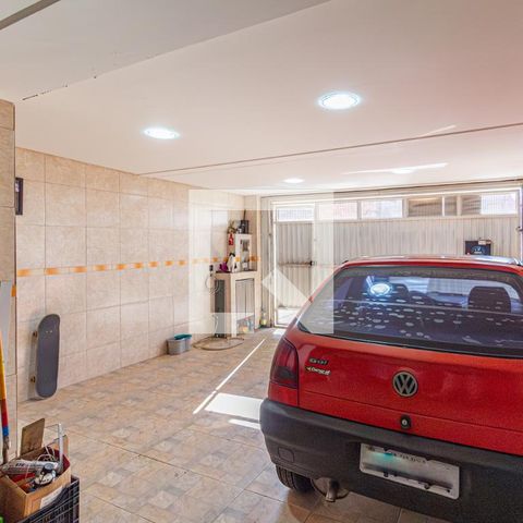 Casa à venda com 150000m², 4 quartos e 1 vagaGaragem