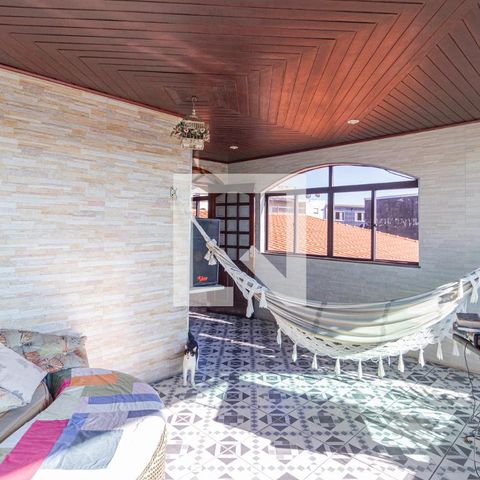 Casa à venda com 150000m², 4 quartos e 1 vagaSacada superior