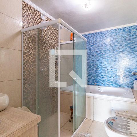 Casa à venda com 150000m², 4 quartos e 1 vagaBanheiro da suíte 1