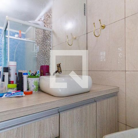 Casa à venda com 150000m², 4 quartos e 1 vagaBanheiro da suíte 1