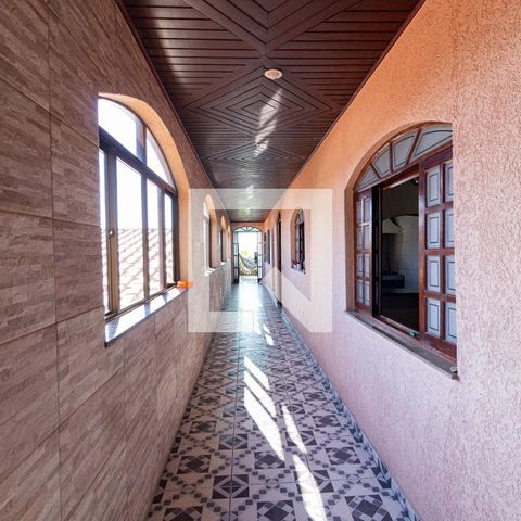 Casa à venda com 150000m², 4 quartos e 1 vagaCorredor externo