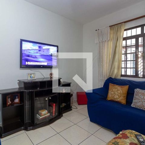 Casa à venda com 120m², 3 quartos e 2 vagasSala