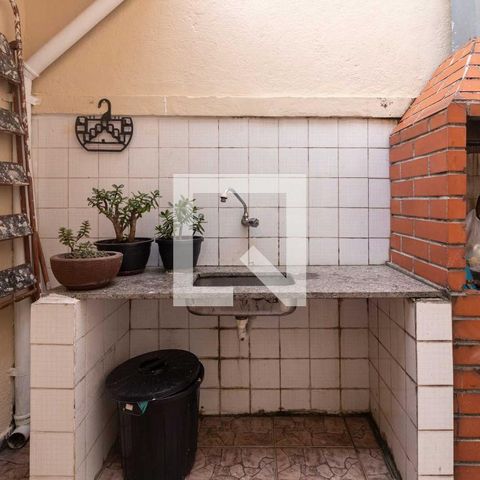 Casa à venda com 120m², 3 quartos e 2 vagasÁrea comum - Churrasqueira