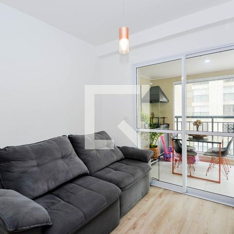 Apartamento à venda com 68m², 2 quartos e 1 vagaSala