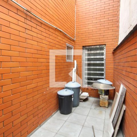 Casa à venda com 225m², 3 quartos e 2 vagasQuintal