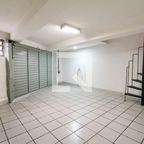Casa à venda com 225m², 3 quartos e 2 vagasGaragem 