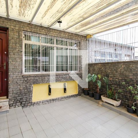 Casa à venda com 225m², 3 quartos e 2 vagasGaragem 