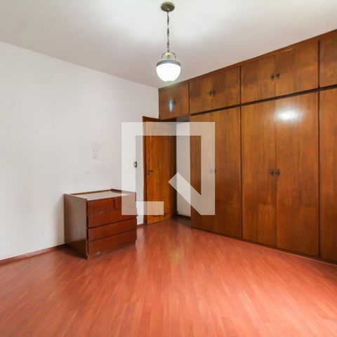 Casa à venda com 225m², 3 quartos e 2 vagasQuarto 1