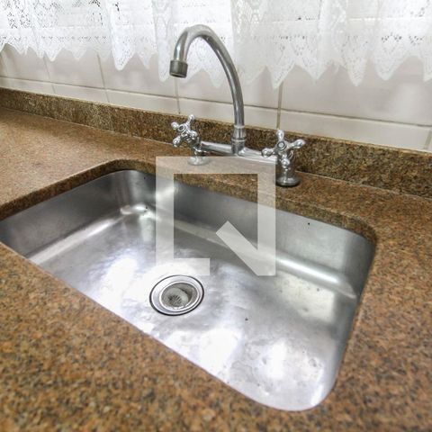 Casa à venda com 225m², 3 quartos e 2 vagasCozinha