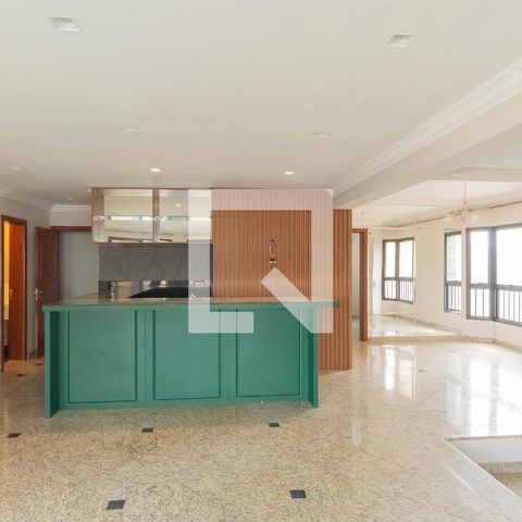 Apartamento para alugar com 260m², 4 quartos e 4 vagas Apartamento para alugar com 260m², 4 quartos e 4 vagasSala