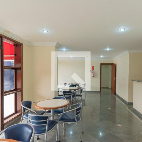 Apartamento para alugar com 260m², 4 quartos e 4 vagas Apartamento para alugar com 260m², 4 quartos e 4 vagasÁrea comum