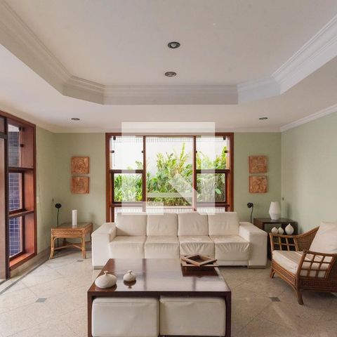 Apartamento para alugar com 260m², 4 quartos e 4 vagas Apartamento para alugar com 260m², 4 quartos e 4 vagasÁrea comum