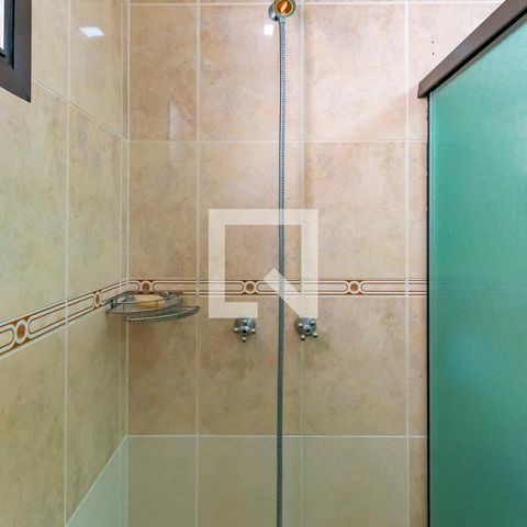 Apartamento para alugar com 260m², 4 quartos e 4 vagas Apartamento para alugar com 260m², 4 quartos e 4 vagasBanheiro da Suíte 2