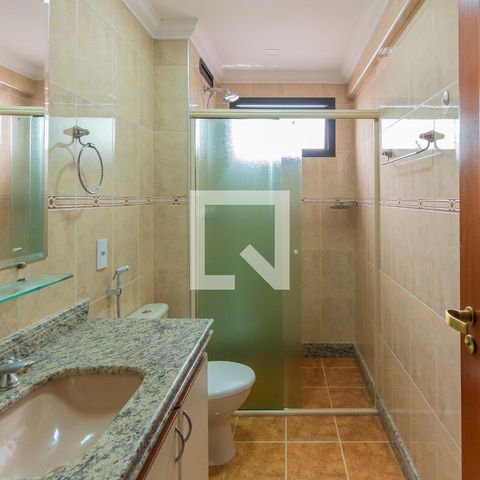 Apartamento para alugar com 260m², 4 quartos e 4 vagas Apartamento para alugar com 260m², 4 quartos e 4 vagasBanheiro Social