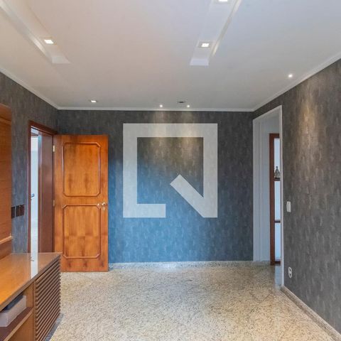 Apartamento para alugar com 260m², 4 quartos e 4 vagas Apartamento para alugar com 260m², 4 quartos e 4 vagasSala de TV