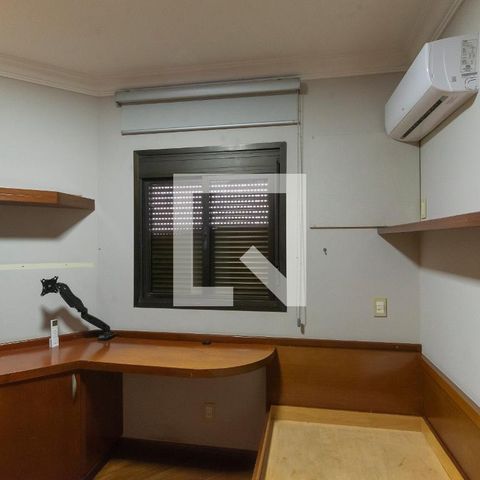 Apartamento para alugar com 260m², 4 quartos e 4 vagas Apartamento para alugar com 260m², 4 quartos e 4 vagasQuarto 1