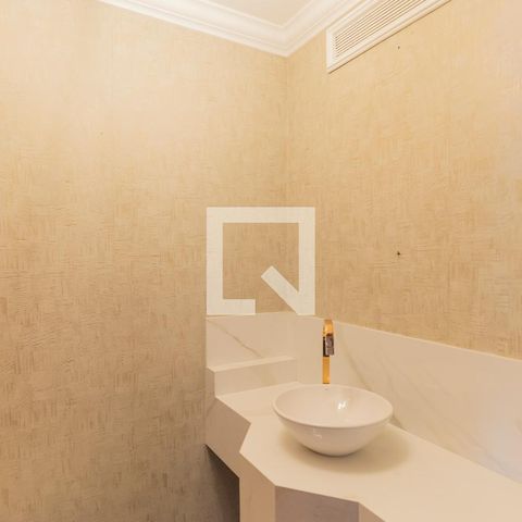 Apartamento para alugar com 260m², 4 quartos e 4 vagas Apartamento para alugar com 260m², 4 quartos e 4 vagasLavabo