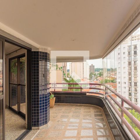 Apartamento para alugar com 260m², 4 quartos e 4 vagas Apartamento para alugar com 260m², 4 quartos e 4 vagasSacada da Sala