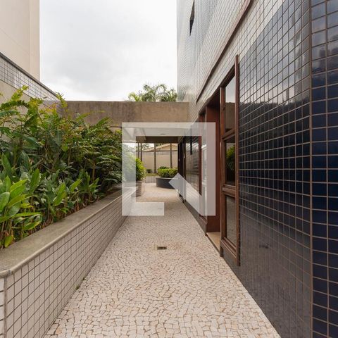 Apartamento para alugar com 260m², 4 quartos e 4 vagas Apartamento para alugar com 260m², 4 quartos e 4 vagasÁrea comum