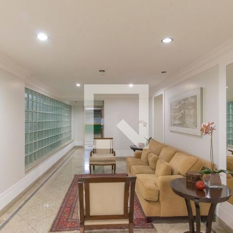 Apartamento para alugar com 260m², 4 quartos e 4 vagas Apartamento para alugar com 260m², 4 quartos e 4 vagasÁrea comum