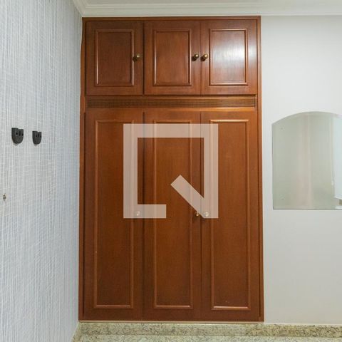 Apartamento para alugar com 260m², 4 quartos e 4 vagas Apartamento para alugar com 260m², 4 quartos e 4 vagasSuíte 3