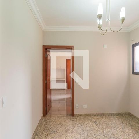 Apartamento para alugar com 260m², 4 quartos e 4 vagas Apartamento para alugar com 260m², 4 quartos e 4 vagasSala de Jantar
