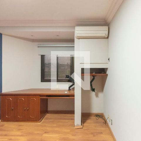 Apartamento para alugar com 260m², 4 quartos e 4 vagas Apartamento para alugar com 260m², 4 quartos e 4 vagasSuíte 1