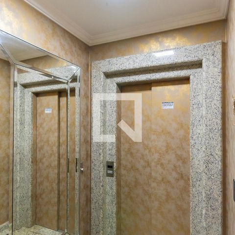 Apartamento para alugar com 260m², 4 quartos e 4 vagas Apartamento para alugar com 260m², 4 quartos e 4 vagasHall do Elevador