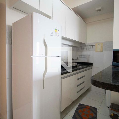 Apartamento para alugar com 54m², 2 quartos e 2 vagasCozinha