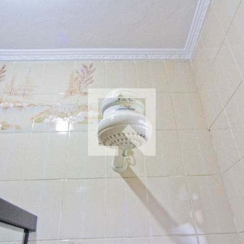 Casa à venda com 280m², 3 quartos e 3 vagasBanheiro de Serviço