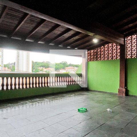 Casa à venda com 280m², 3 quartos e 3 vagasÁrea externa
