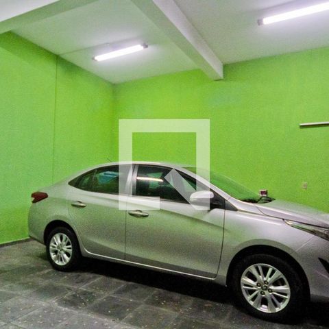 Casa à venda com 280m², 3 quartos e 3 vagasGaragem