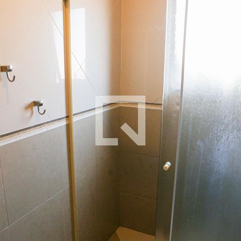Casa à venda com 250m², 4 quartos e 2 vagasBanheiro
