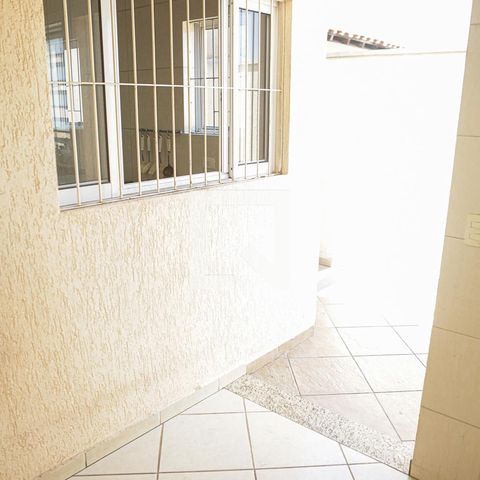 Casa à venda com 250m², 4 quartos e 2 vagasÁrea de Serviço