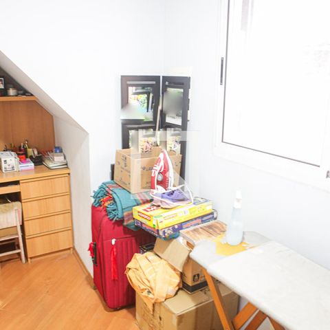 Casa à venda com 250m², 4 quartos e 2 vagasDispensa