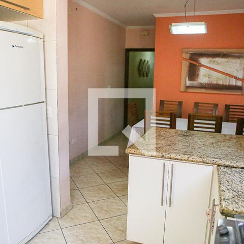 Casa à venda com 250m², 4 quartos e 2 vagasCozinha 