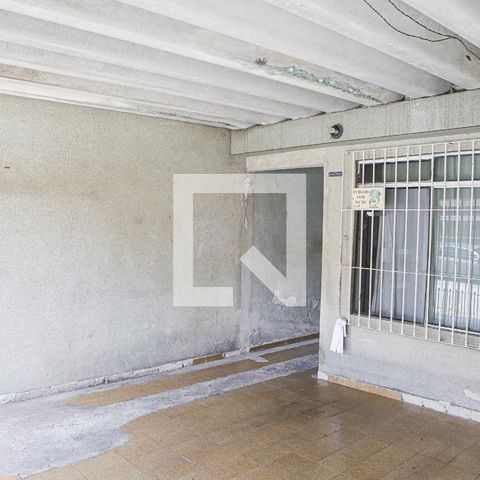 Casa à venda com 250m², 4 quartos e 2 vagasGaragem
