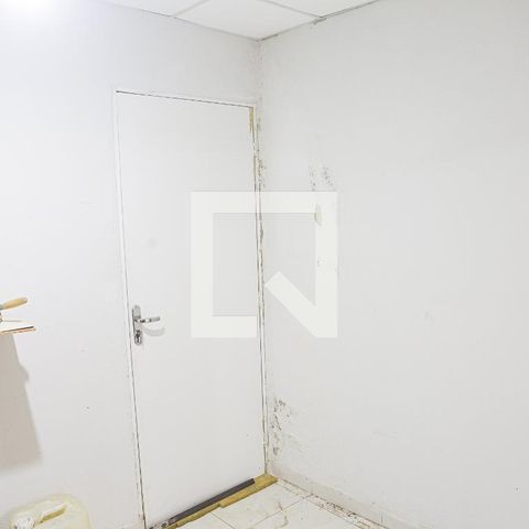 Casa à venda com 250m², 4 quartos e 2 vagasPorão