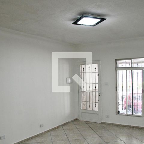 Casa à venda com 145m², 2 quartos e 1 vagaSala 