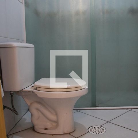 Casa à venda com 145m², 2 quartos e 1 vagaBanheiro 