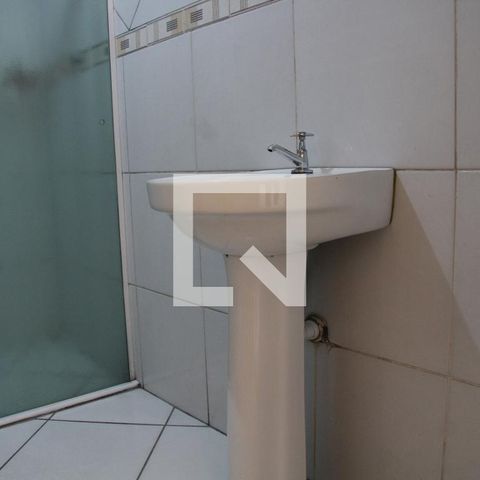 Casa à venda com 145m², 2 quartos e 1 vagaBanheiro 