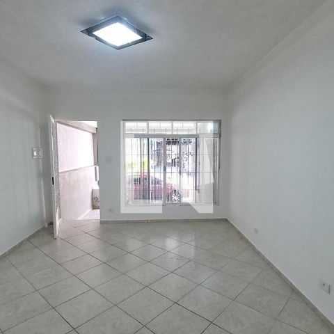 Casa à venda com 145m², 2 quartos e 1 vagaSala 